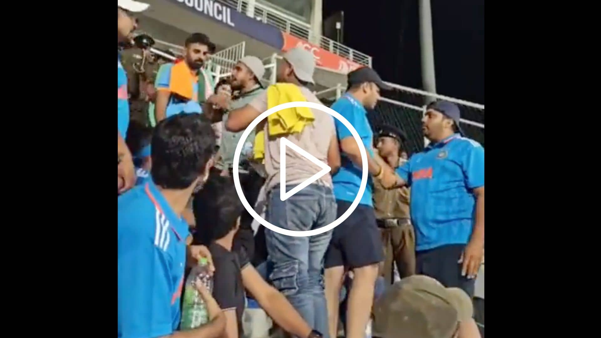 [Watch] Fans Fight During India-Pakistan Asia Cup Clash; Video Goes Viral